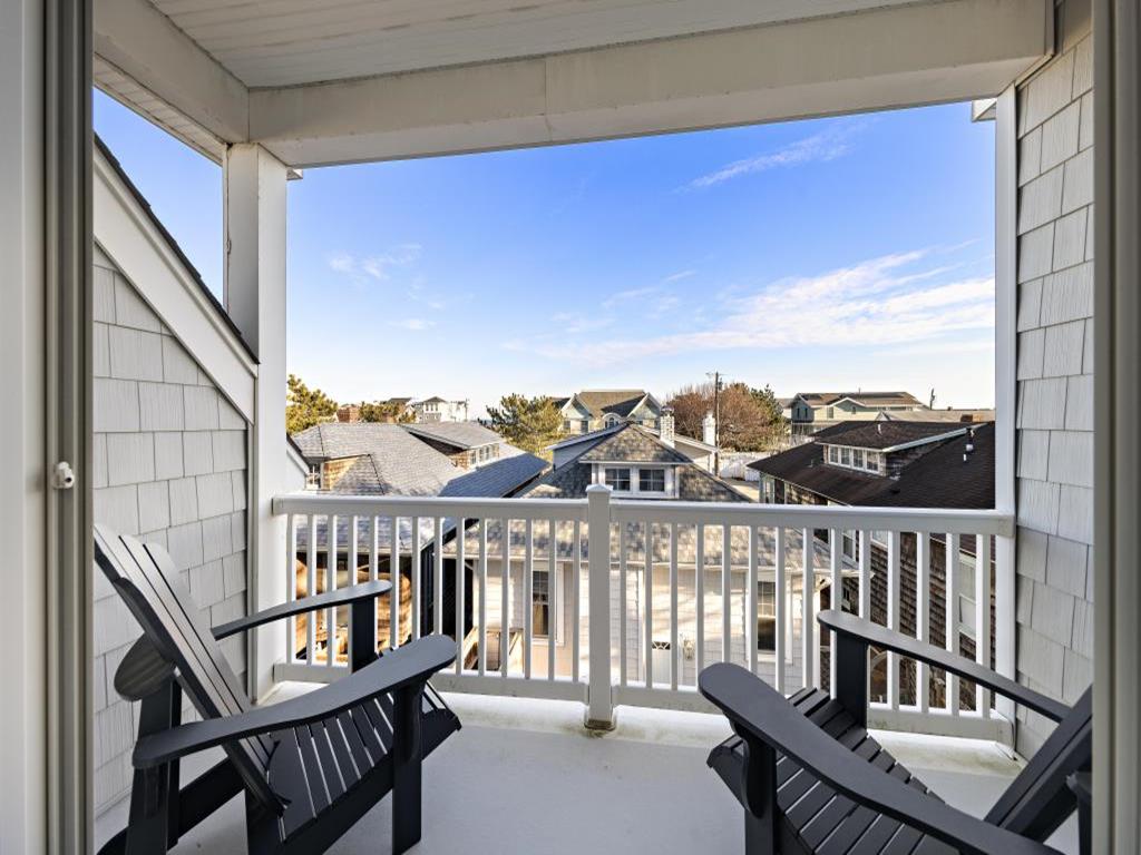 106 Fifth Street, Beach Haven (Ocean Side)