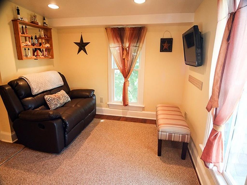 Sea Horse - Charming - Fully Renovated | Photo 17