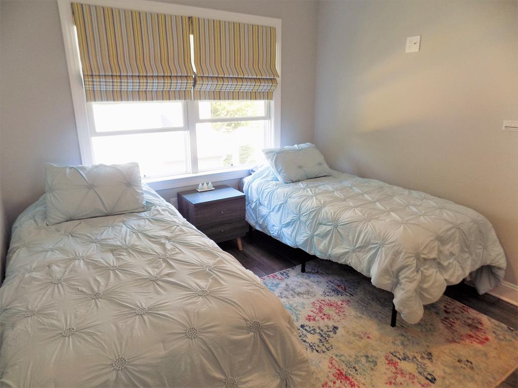 Stunning Townhouse in West Cape May | Photo 19