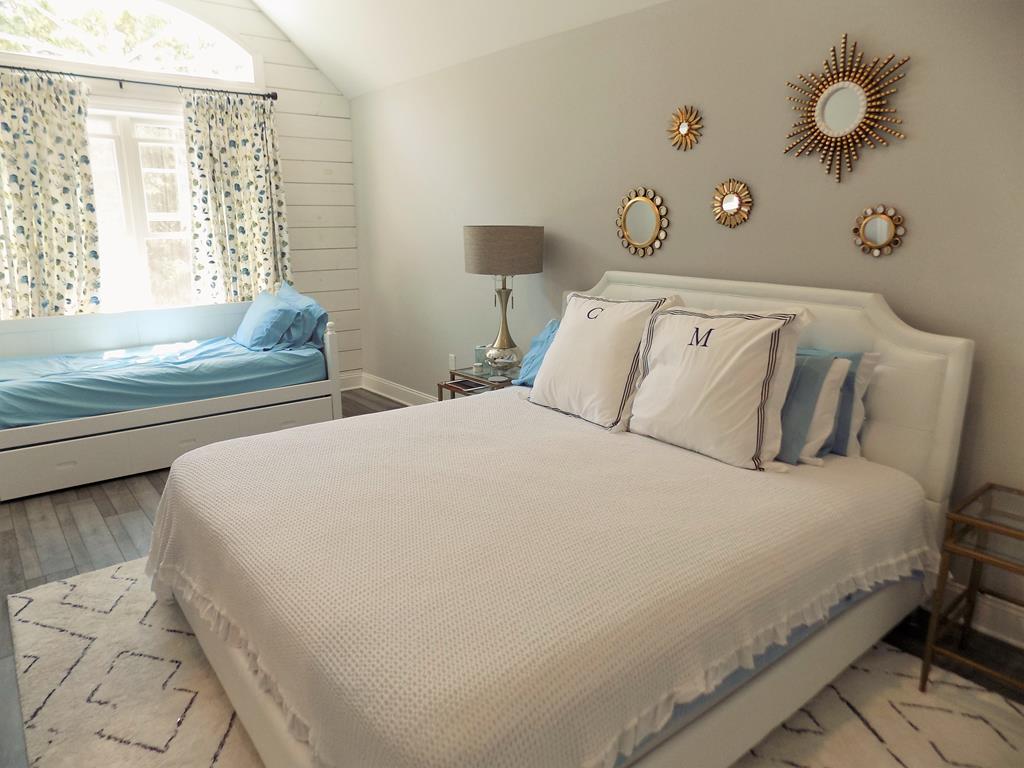 Stunning Townhouse in West Cape May | Photo 26