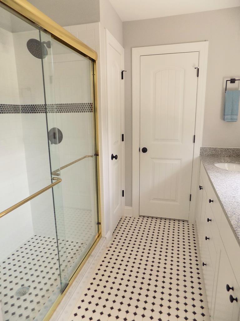 Stunning Townhouse in West Cape May | Photo 27