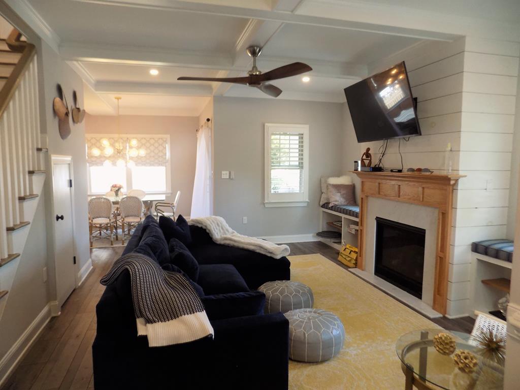 Stunning Townhouse in West Cape May | Photo 9