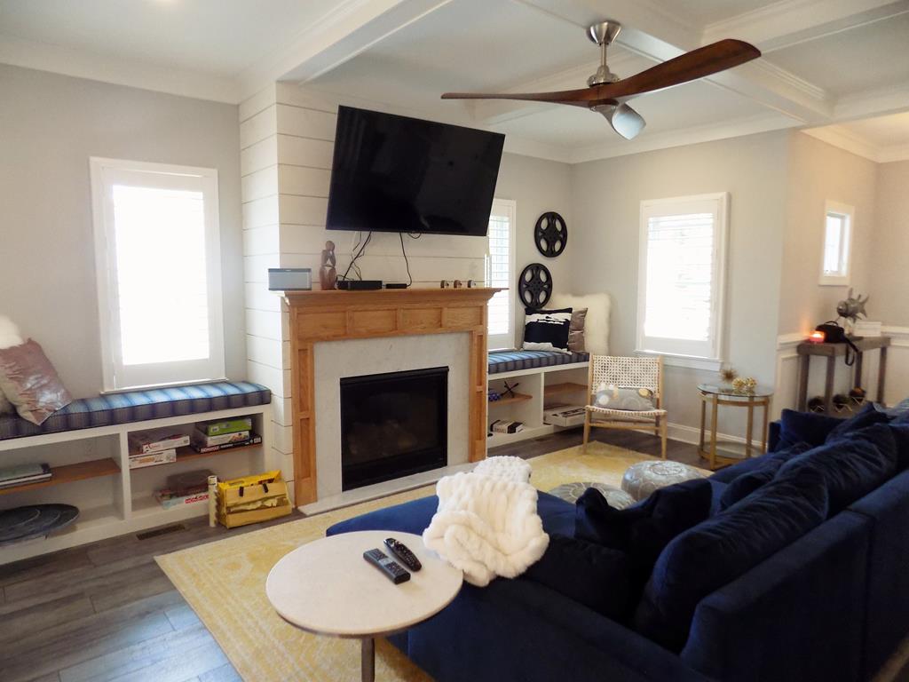 Stunning Townhouse in West Cape May | Photo 10