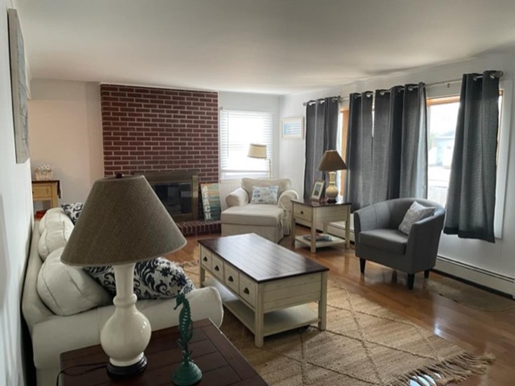 309 West 4th Street, Ship Bottom (Bay Side)