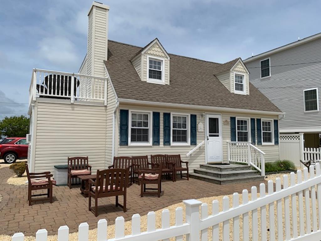 1700 N Beach Avenue, North Beach Haven