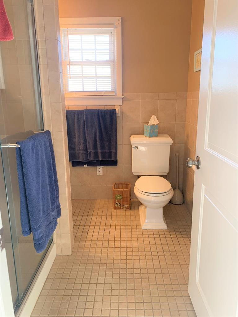 1700 N Beach Avenue, North Beach Haven (Ocean Side)