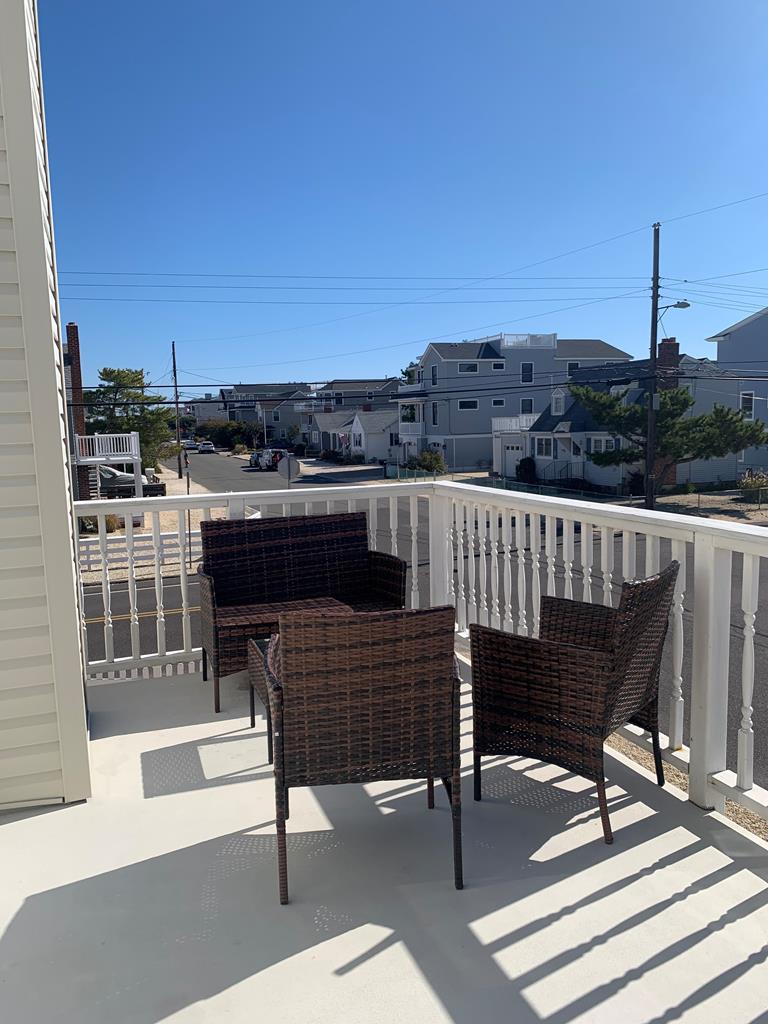 1700 N Beach Avenue, North Beach Haven (Ocean Side)