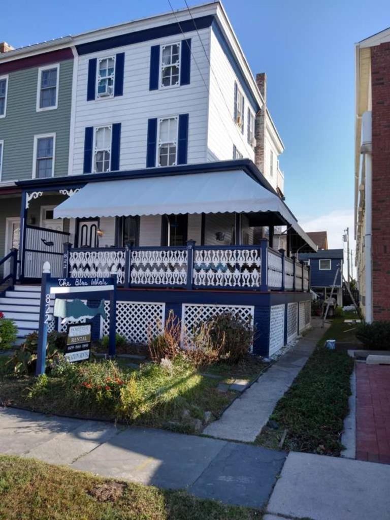 822 Stockton Unit 1/The Blue Whale | Photo 3