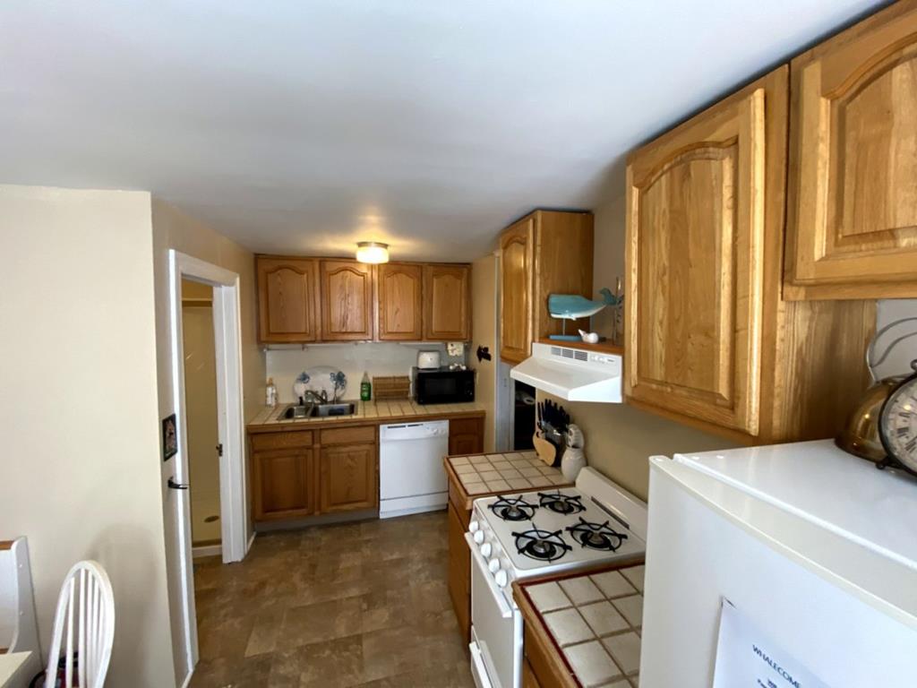 822 Stockton Unit 1/The Blue Whale | Photo 11