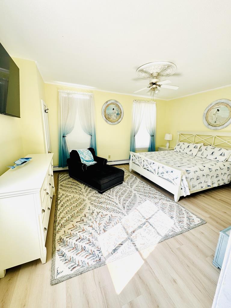 822 Stockton Unit 2/The Blue Whale | Photo 13