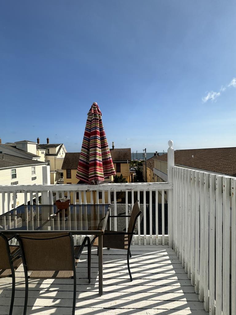 822 Stockton Unit 3/The Blue Whale | Photo 18