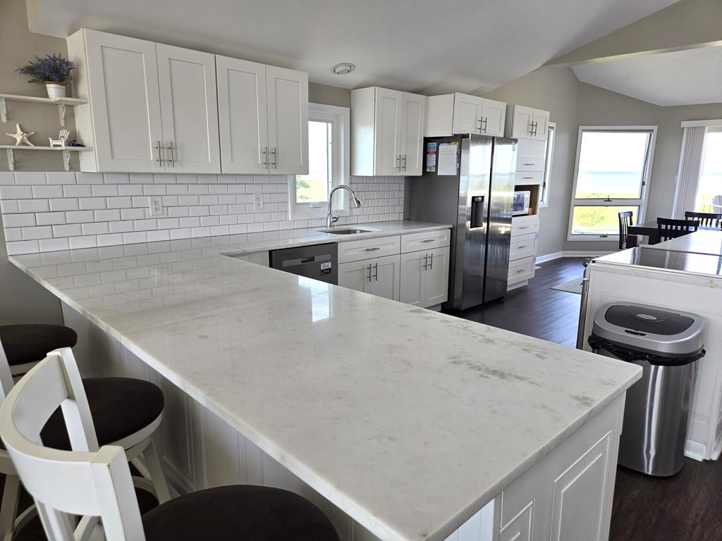 1604 Landis Avenue, Sea Isle City (Beach Front)