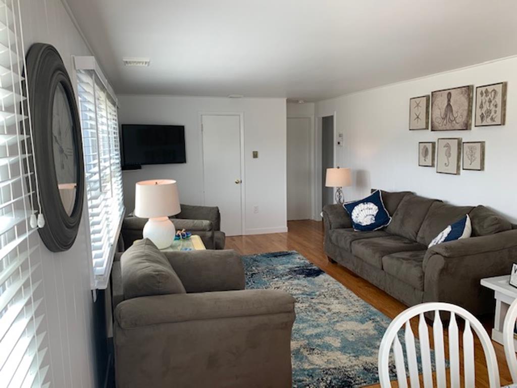 8702 Beach Avenue, Brighton Beach (Ocean Side)