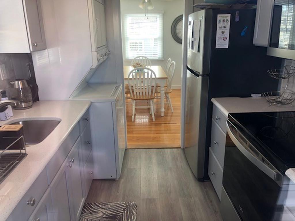 8702 Beach Avenue, Brighton Beach (Ocean Side)