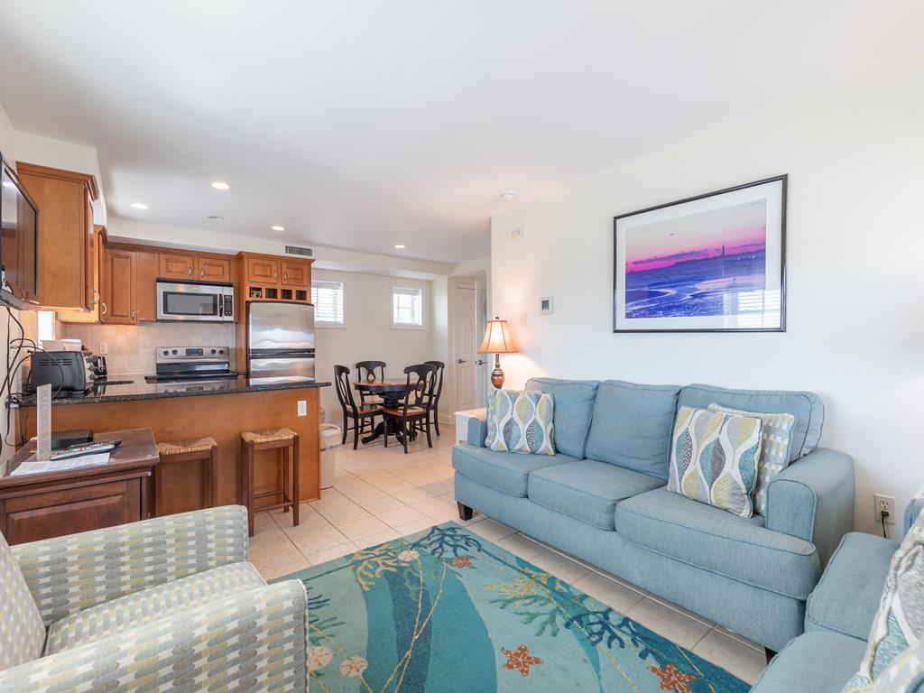 https://realtimerental.com/rrv10/RentalPhotos/1031/1031075.10.jpg