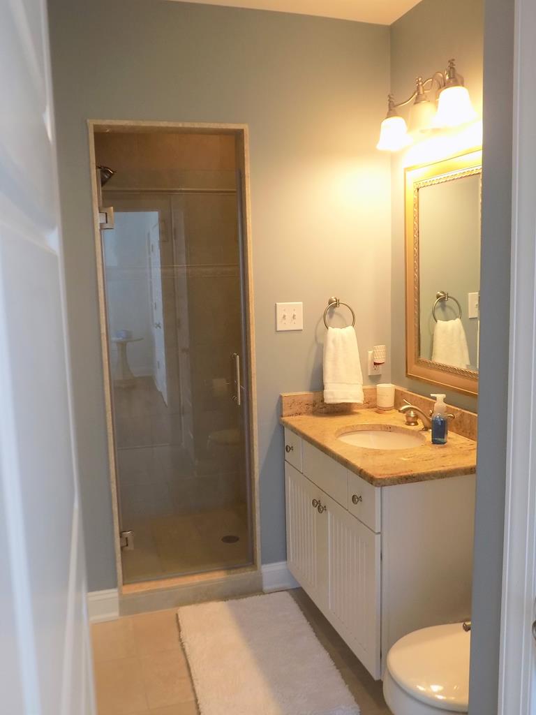 BEACH BLOCK, POOL, 6 BEDROOMS! | Photo 23