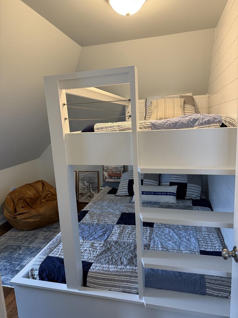 BEACH BLOCK, POOL, 6 BEDROOMS! | Photo 33