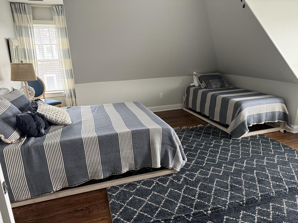 BEACH BLOCK, POOL, 6 BEDROOMS! | Photo 36