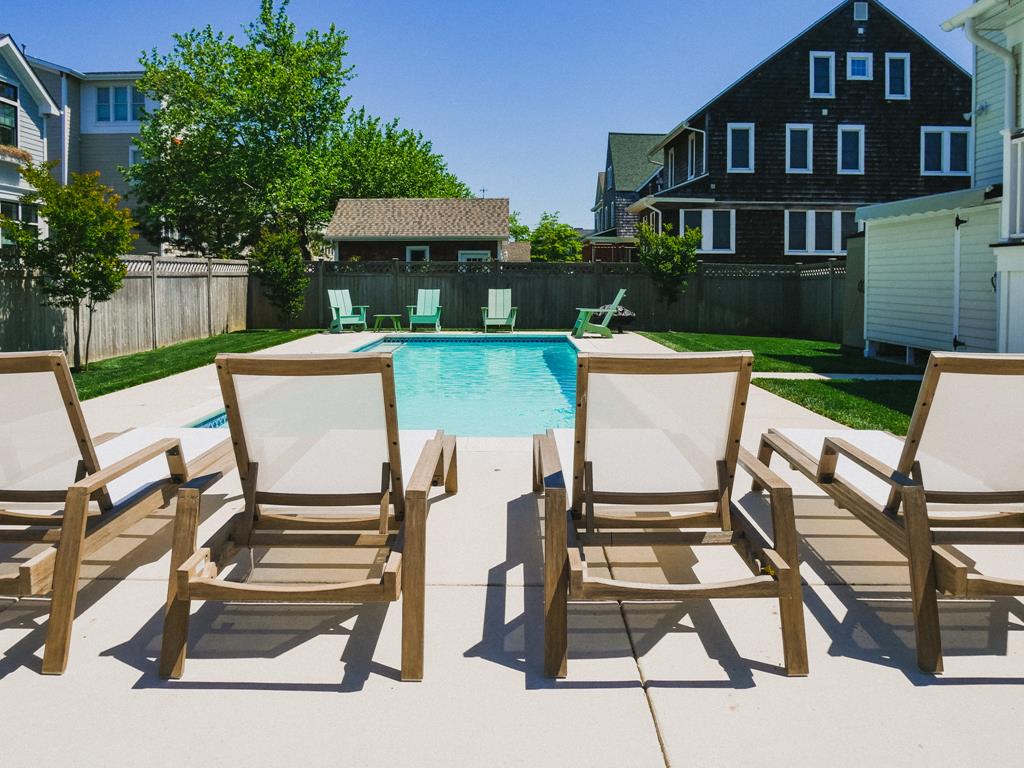 BEACH BLOCK, POOL, 6 BEDROOMS! | Photo 6