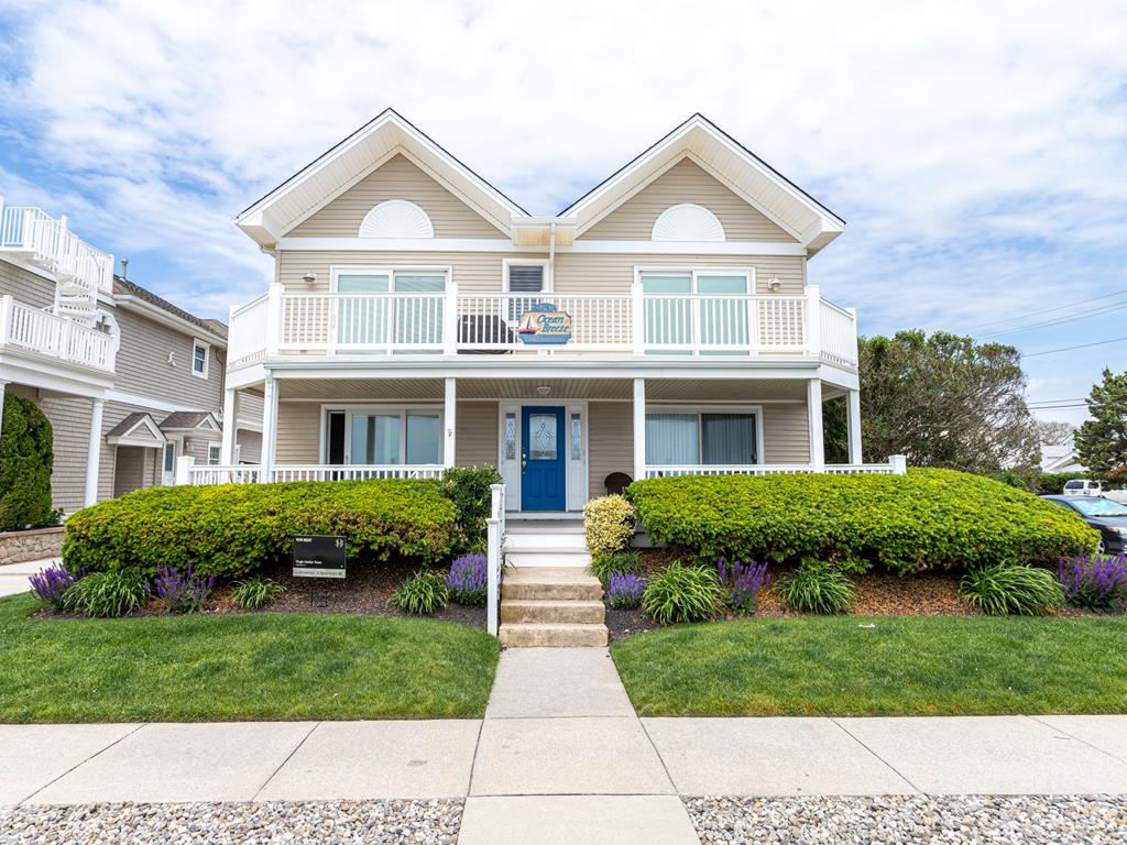 9501 First Avenue, Stone Harbor Vacation Rental Hugh Merkle Team