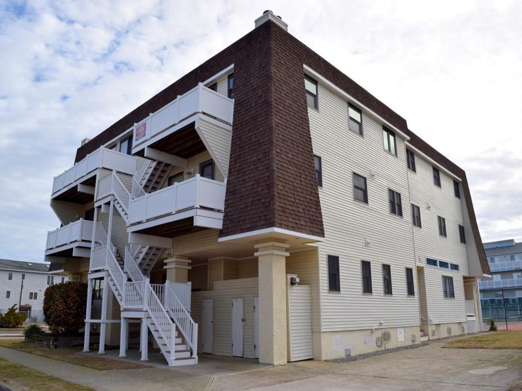 McCann Realtors 34 34th Street, Sea Isle City