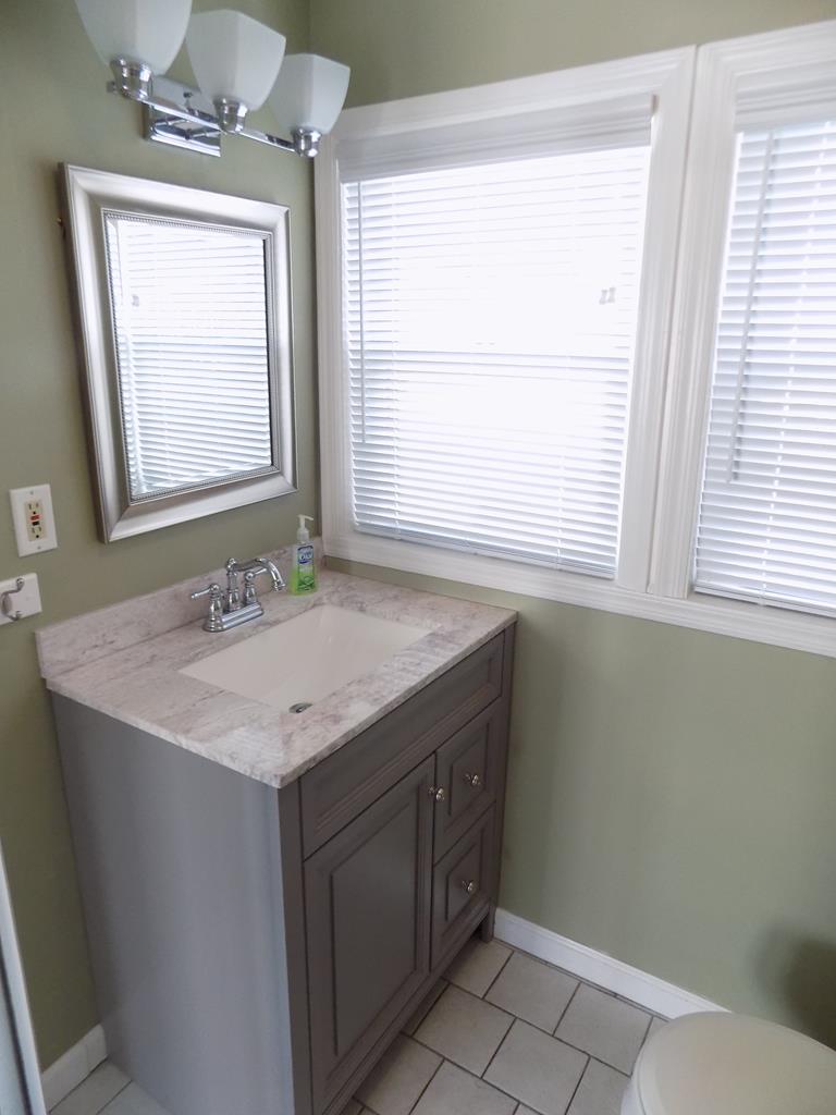 Updated 1BR/1BA Apt in close proximity to town | Photo 11