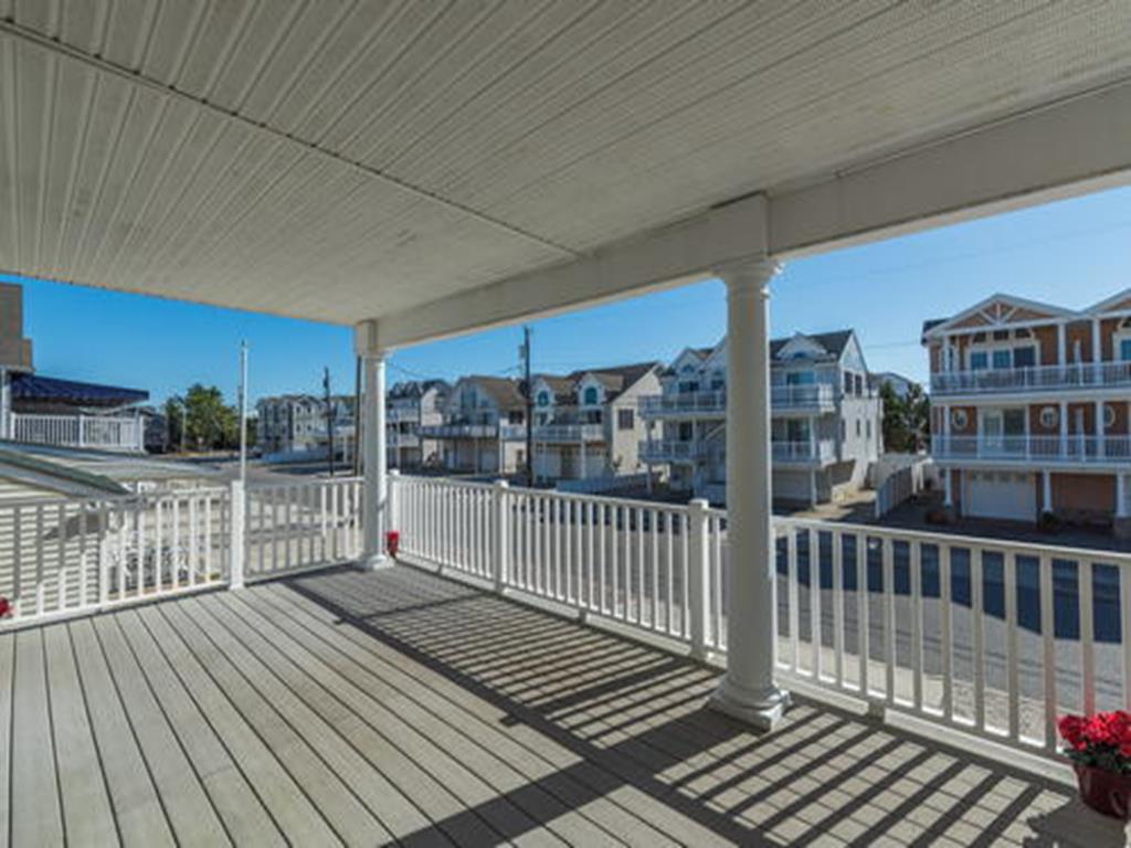 33 74th Street, Sea Isle City (Beach Block)