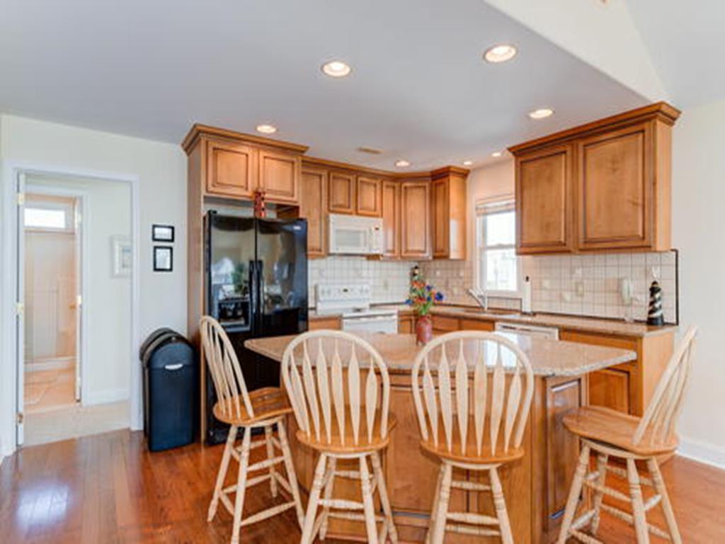 33 74th Street, Sea Isle City (Beach Block)