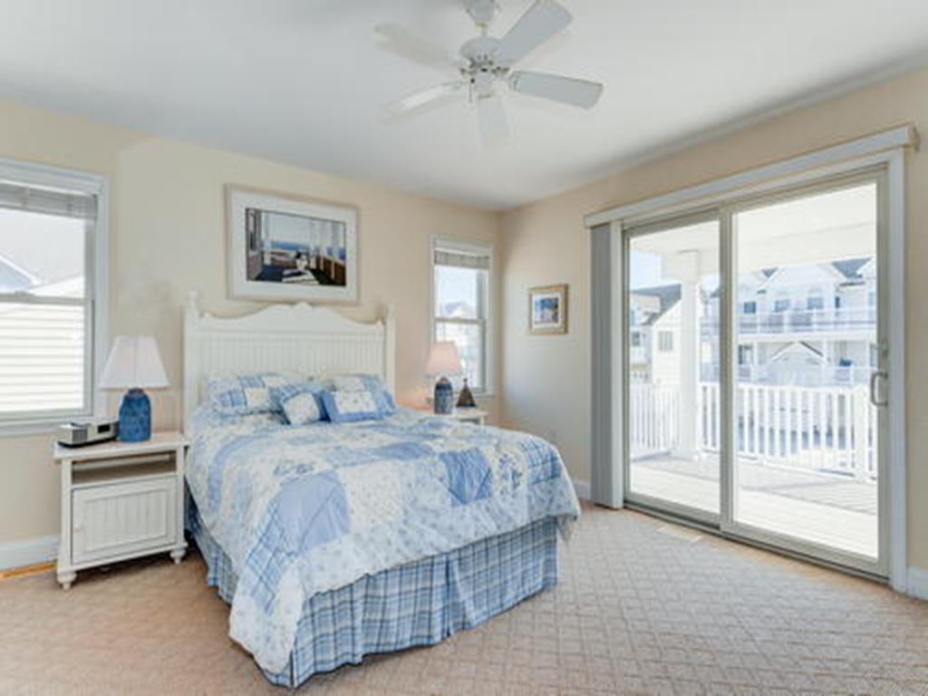 33 74th Street, Sea Isle City (Beach Block)