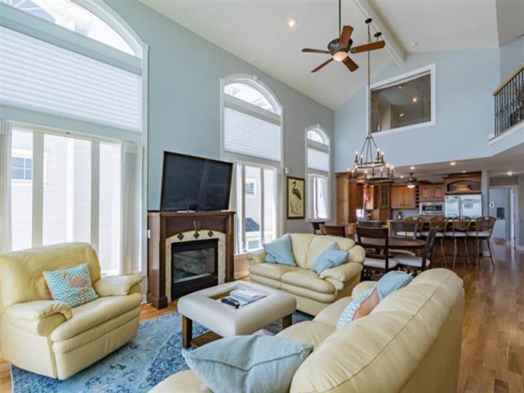 7109 Pleasure Avenue, Sea Isle City (Beach Front)