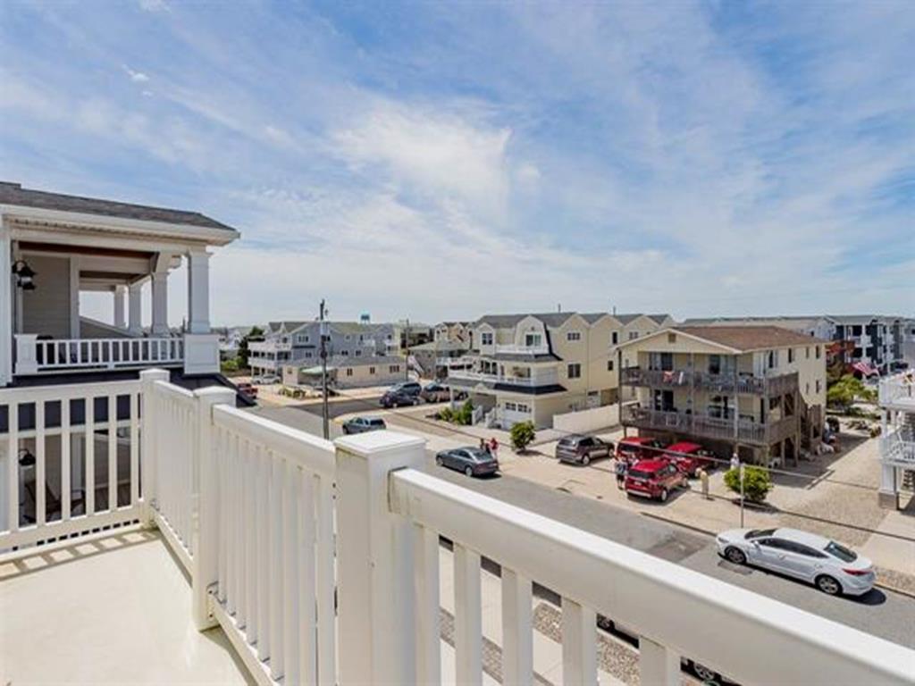 7109 Pleasure Avenue, Sea Isle City (Beach Front)