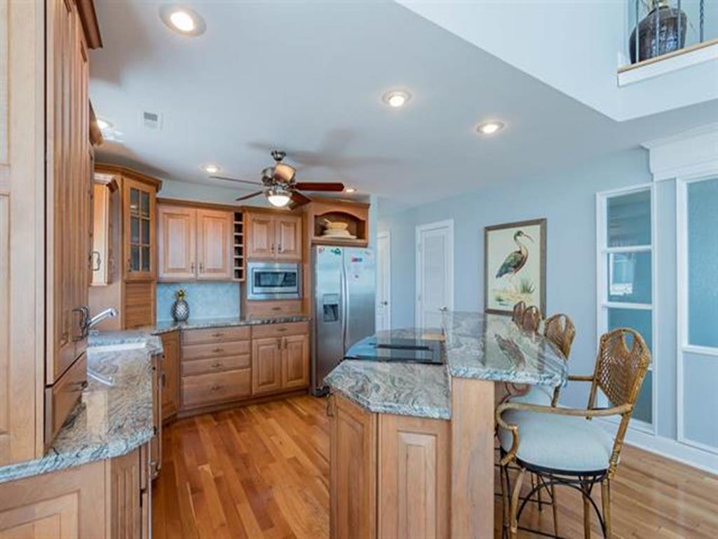 7109 Pleasure Avenue, Sea Isle City (Beach Front)