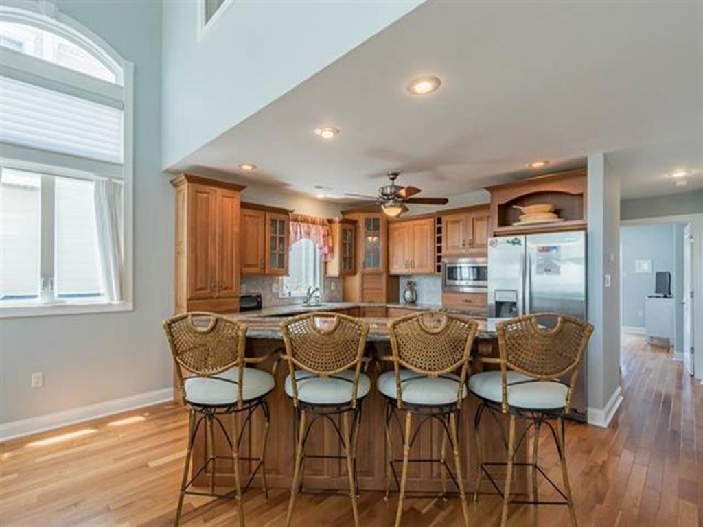 7109 Pleasure Avenue, Sea Isle City (Beach Front)