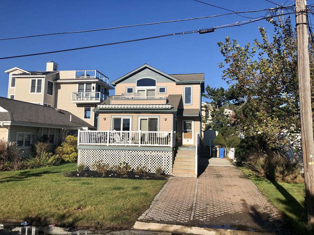 21 Whittier Avenue, Strathmere