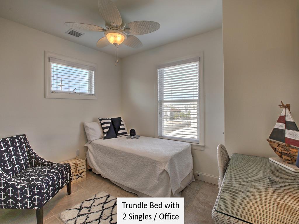 2 E Lavenia Avenue, Beach Haven Crest (Ocean Side)