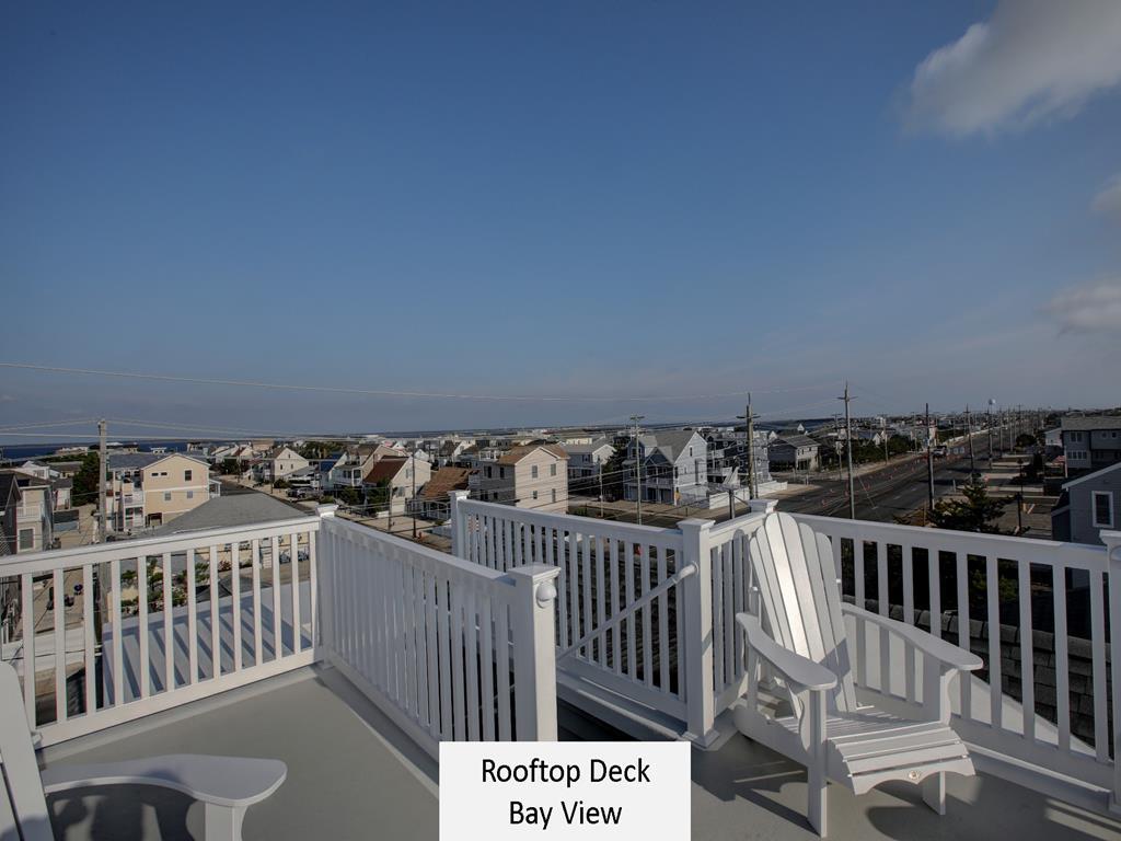 2 E Lavenia Avenue, Beach Haven Crest (Ocean Side)