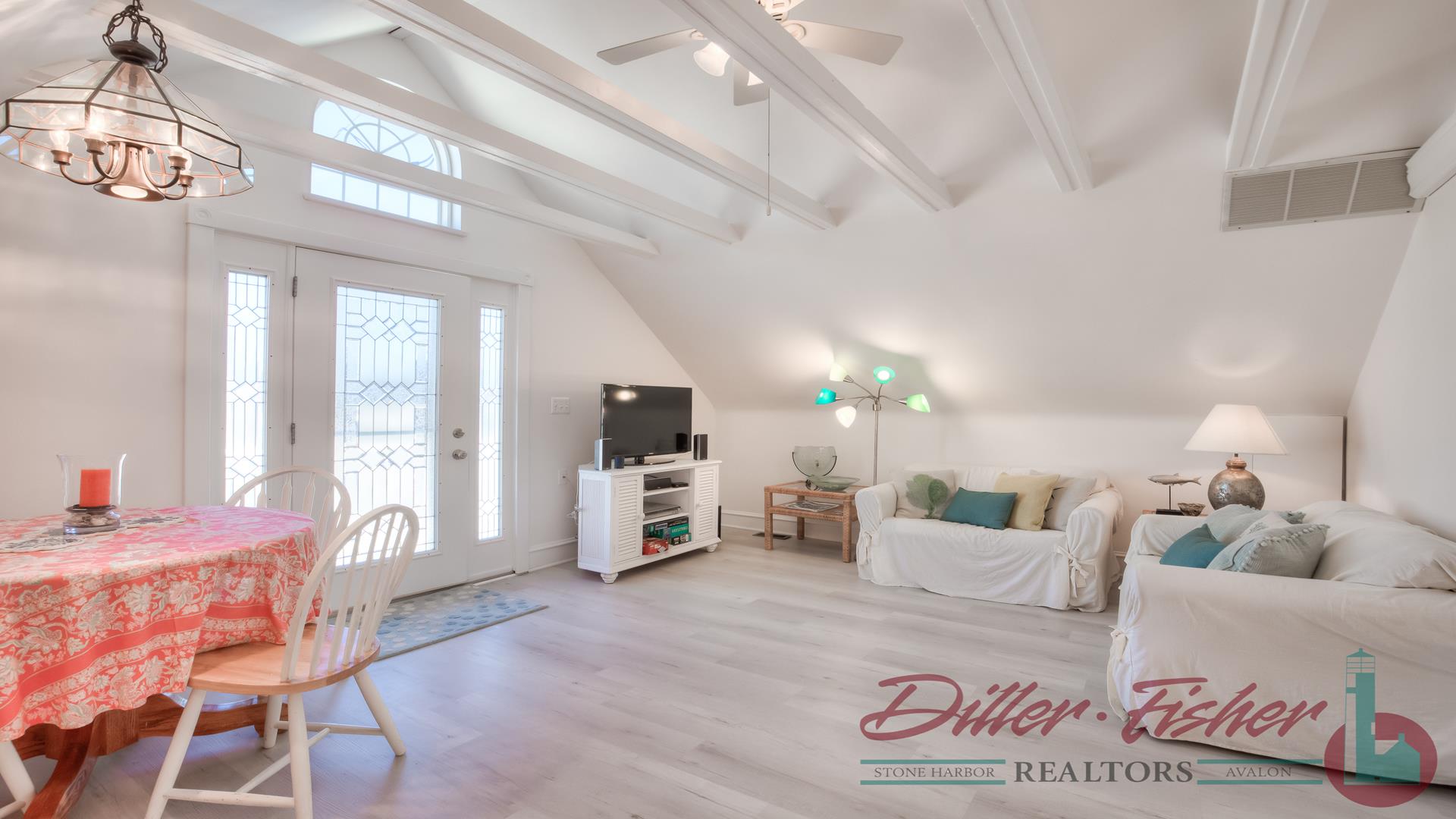 233 99th Street, Stone Harbor (Center)