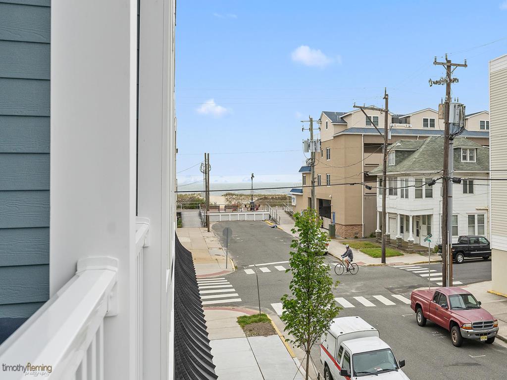 33 42nd Street - #204, Sea Isle City (Beach Block)