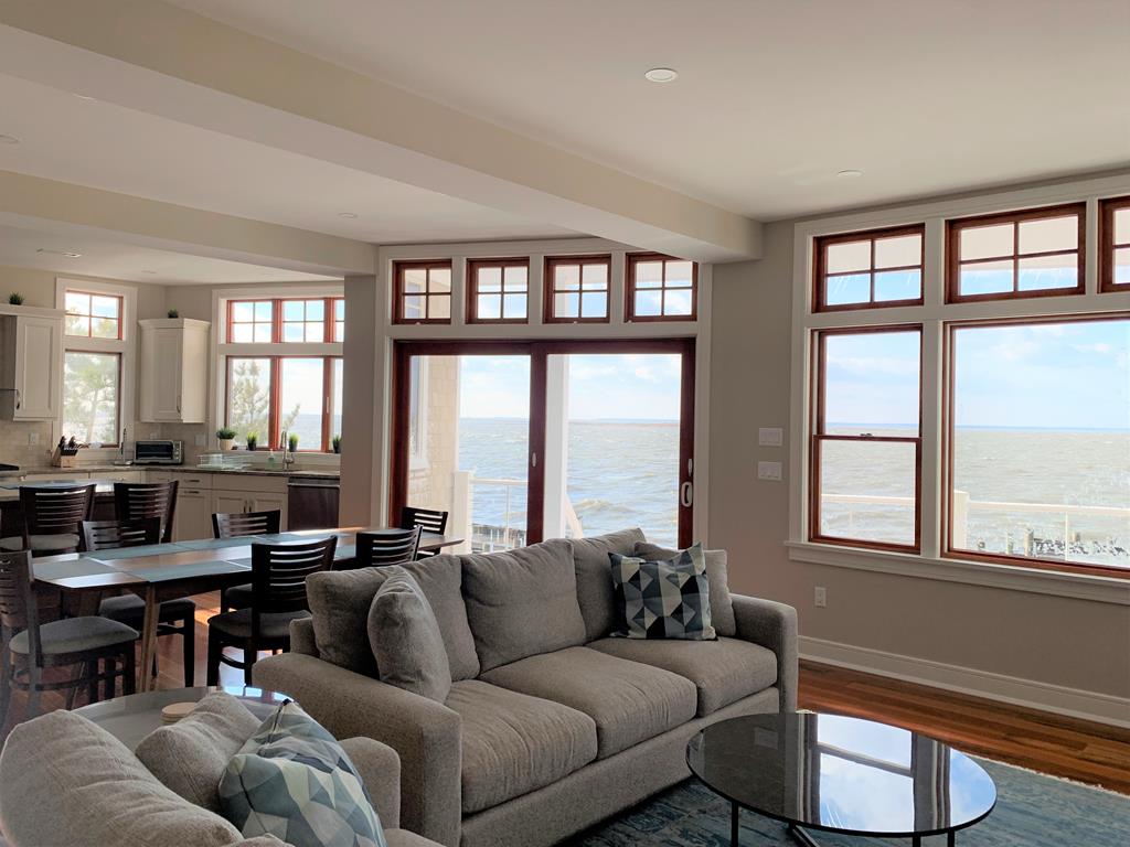 113 W. South 33rd Street, Beach Haven Gardens (Bay Front)