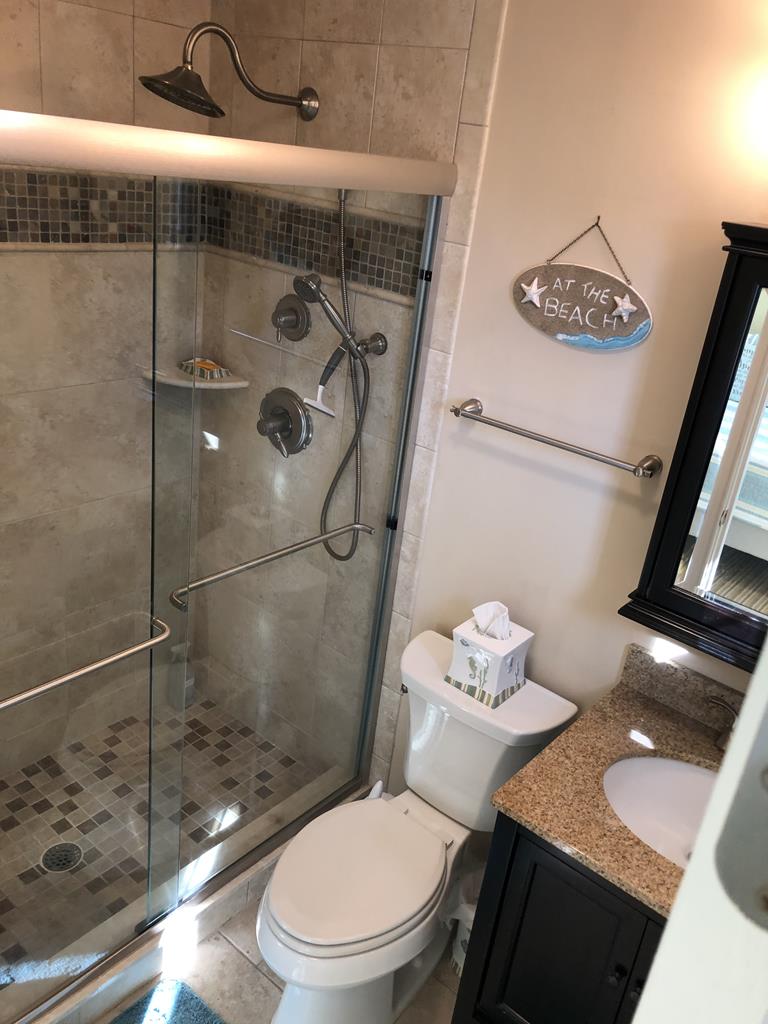 13516 Beach Avenue, Beach Haven Gardens (Ocean Side)