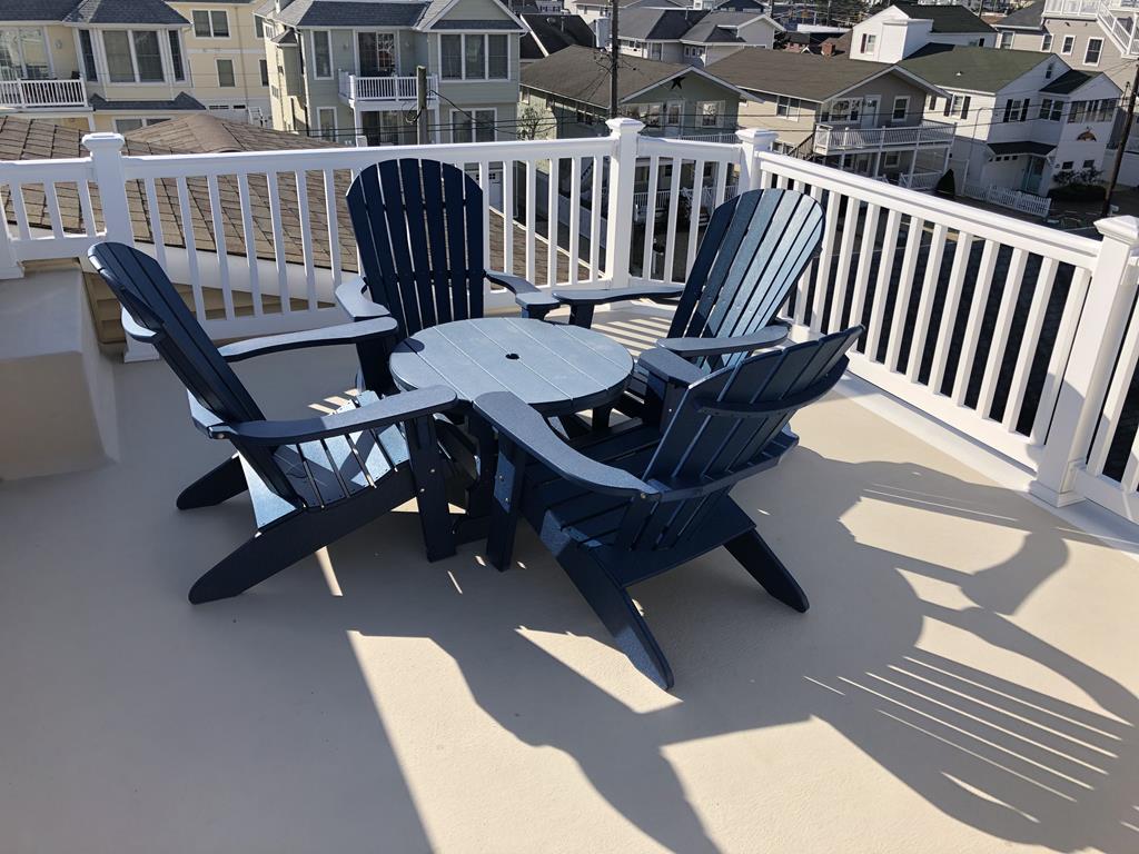 13516 Beach Avenue, Beach Haven Gardens (Ocean Side)