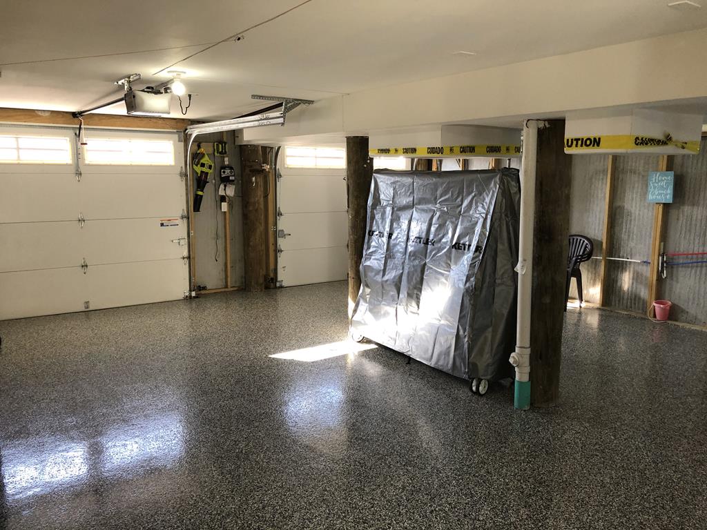 13516 Beach Avenue, Beach Haven Gardens (Ocean Side)