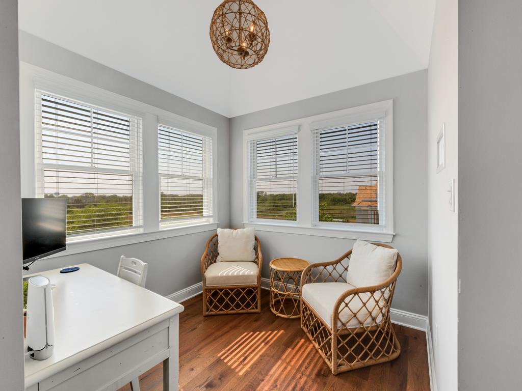 Perfection with a Pool! | Photo 23