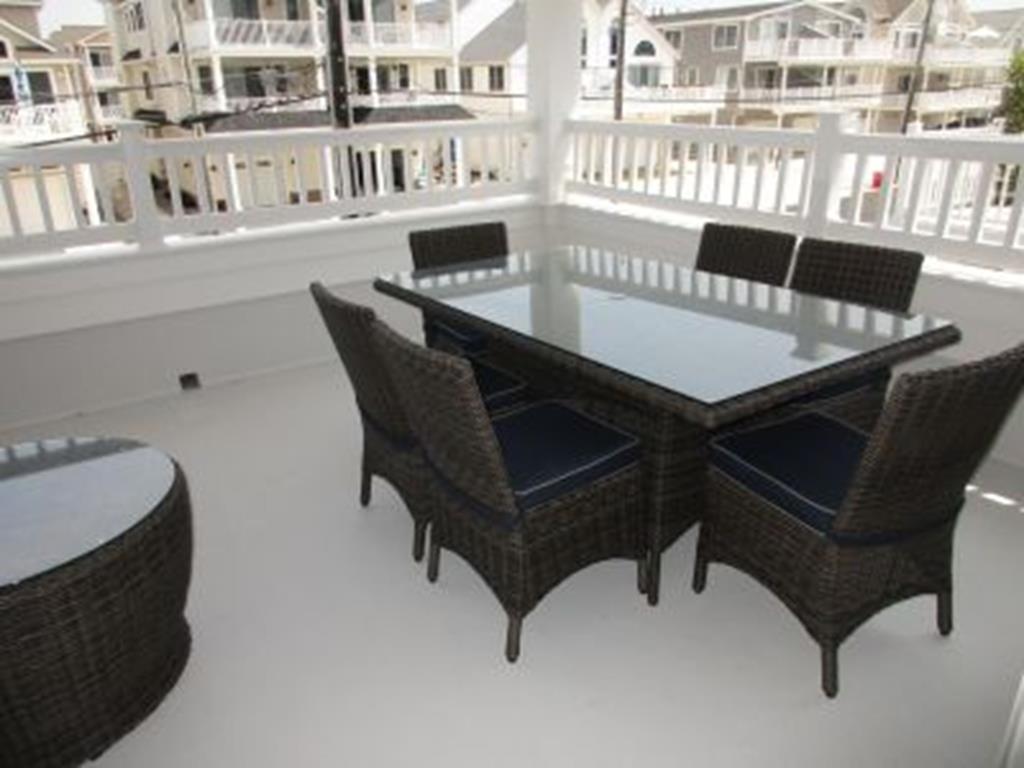 34 75th st, Sea Isle City (Beach Block)