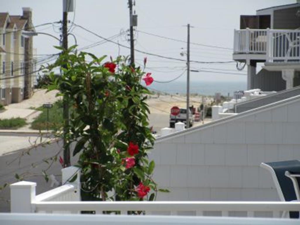 34 75th st, Sea Isle City (Beach Block)