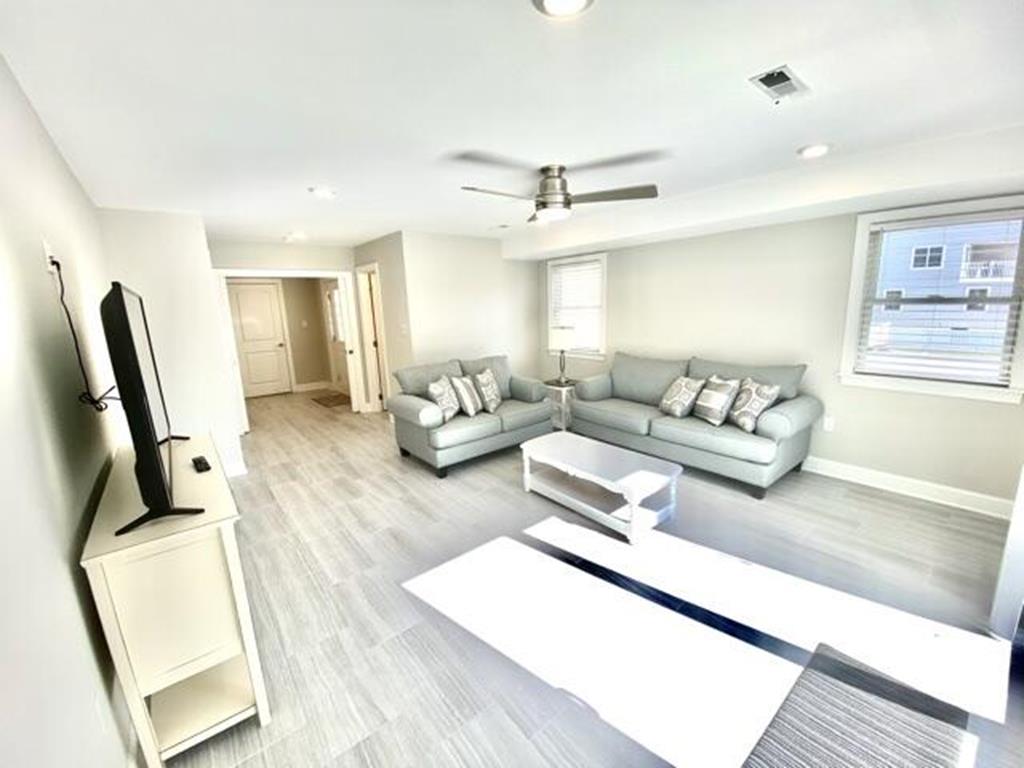 122 71st, Sea Isle City (Center)