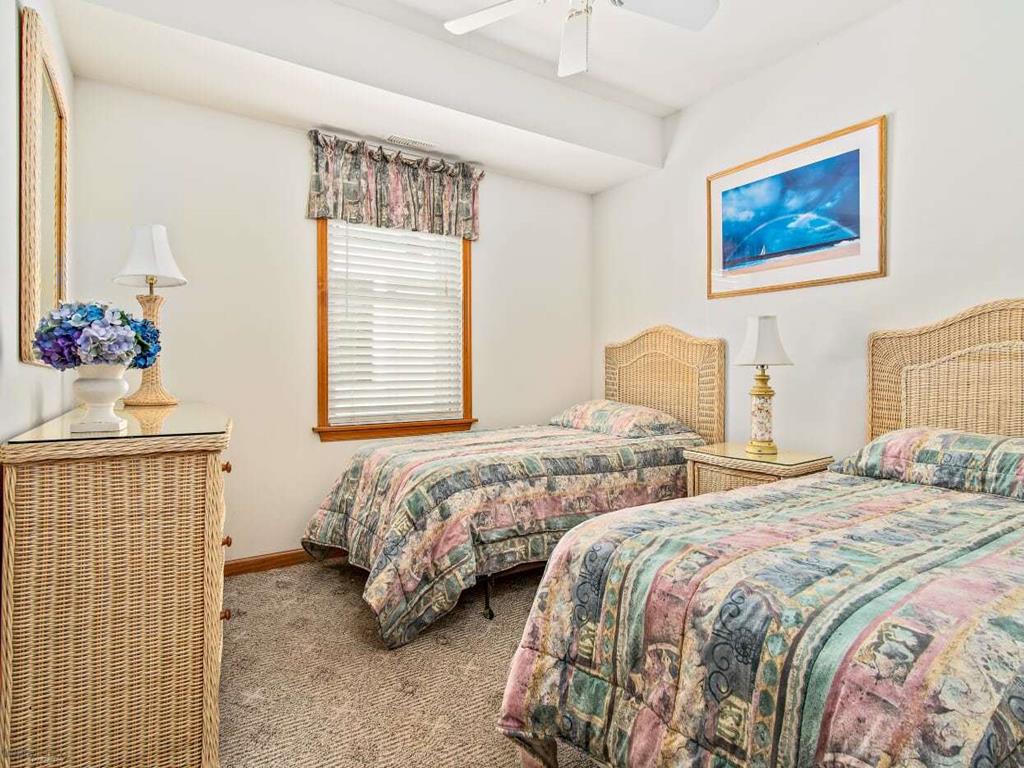 7504 Landis Avenue, Sea Isle City (Center)
