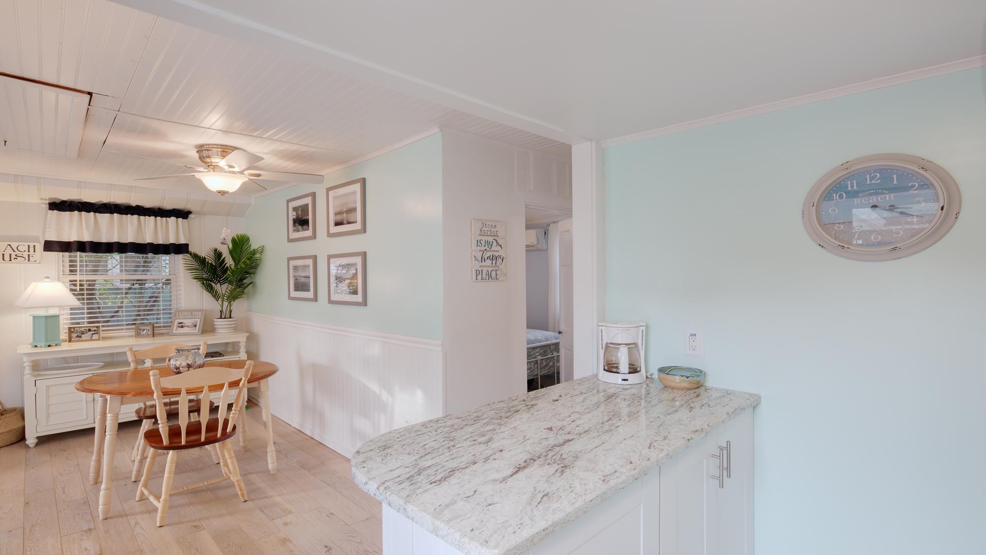 7 Weber Court, Stone Harbor (Mid-Island) - Picture 3