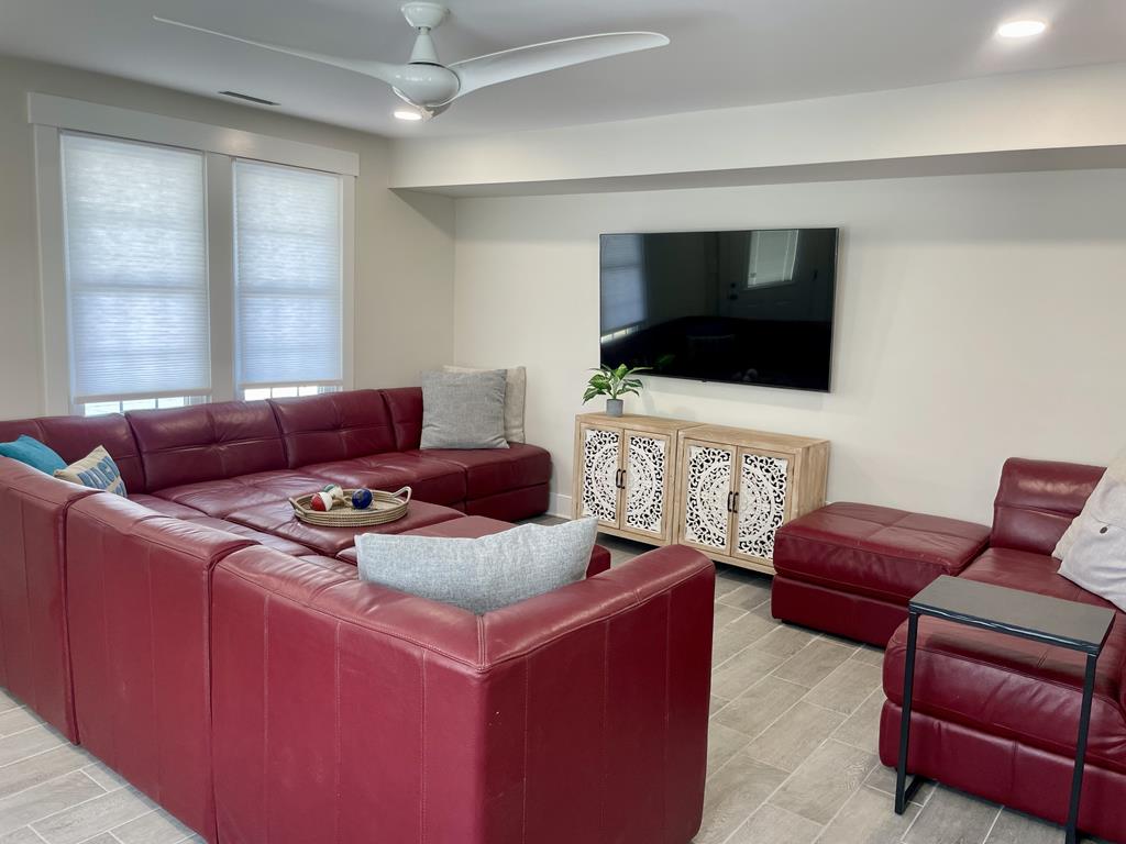 1 Whittier 1st Floor, Strathmere (Oceanside)