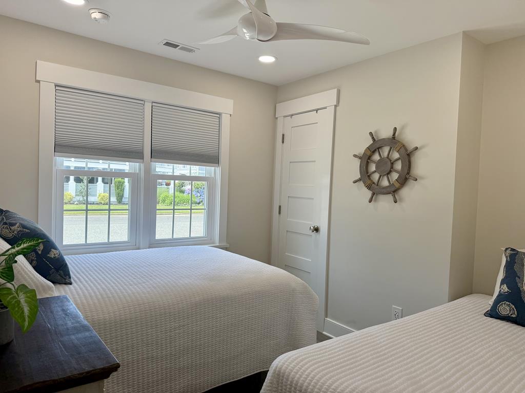 1 Whittier 1st Floor, Strathmere (Oceanside)